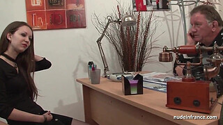 Amateur anal casting couch of a skinny french brunette in stockings