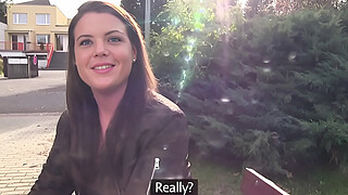 Public Agent Sexy student creampied outdoors