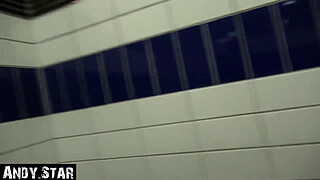 Pregnant in the station toilet ... You run the sperm out of the pussy!