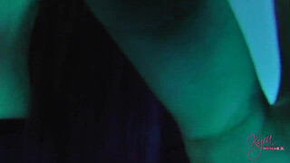 MEGA CUMSHOT IM SOLARIUM