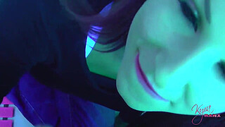 MEGA CUMSHOT IM SOLARIUM