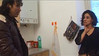 Stocking brunette housewife need sex