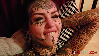 Inked up beauty Amber Luke craves a big cock