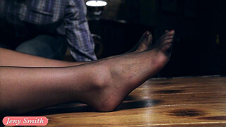 Jeny Smith Foot Fetish no panties upskirt