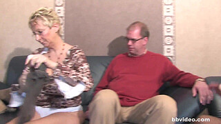Bbvideo.com German bi milfs sharing a hard prick