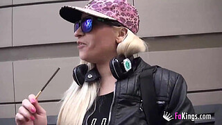 Rich Spanish blonde wants to fulfill her fantasy of fucking Jordi