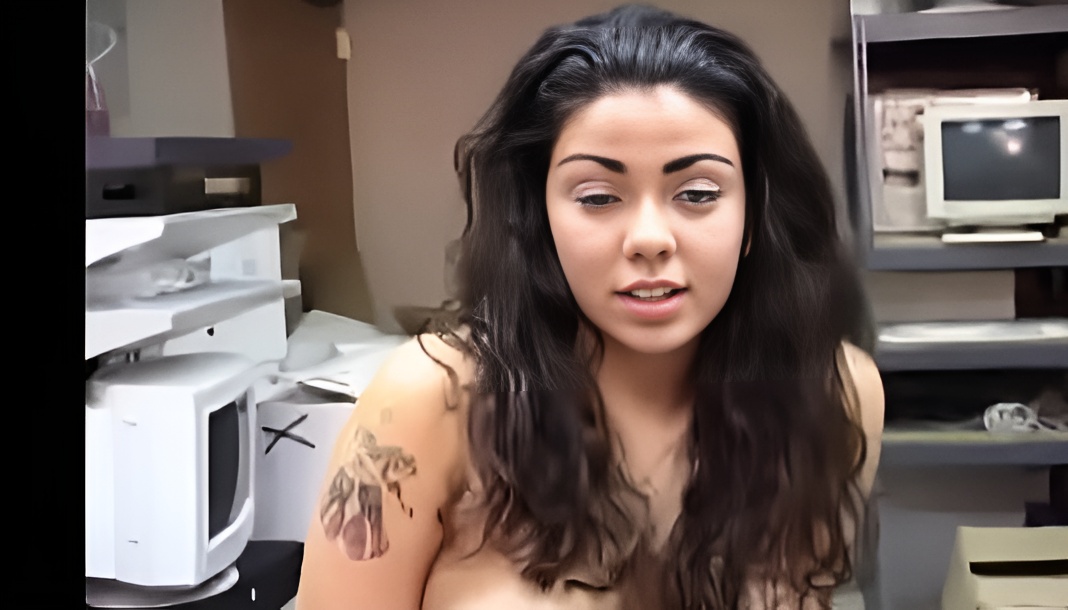 Alexis fucking for a fake job Backroom Facials