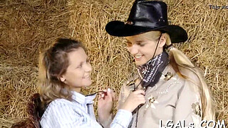 Legal age teenager cunt acquires fisted