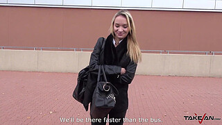 Stupid blonde easy convinced to come in van and spread legs for big cock