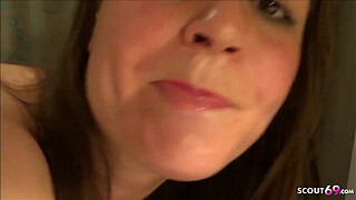 Privat No Condom Creampie Gangbang with German Teen Elise 2