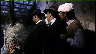 Clip - Adolescenza Perversa - Segment1(00 54 42.320-01 01 22.080)
