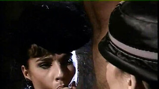 Clip - Adolescenza Perversa - Segment1(00 54 42.320-01 01 22.080)
