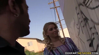 Lexi Kartel humiliates her cuckold with BBC
