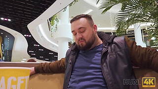 HUNT4K. Buy a stranger's wife at the mall