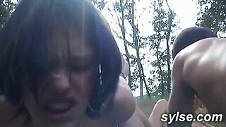 Voyeur dildo and handjob and orgy on the beach between MILF and TEENS