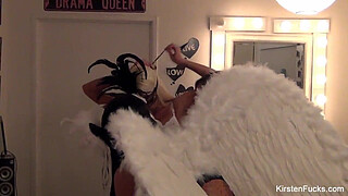 Kirsten Price Lesbian BTS