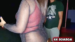 Receptionist at swingers club couldn't resist the well-endowed white guy - KN Bombom