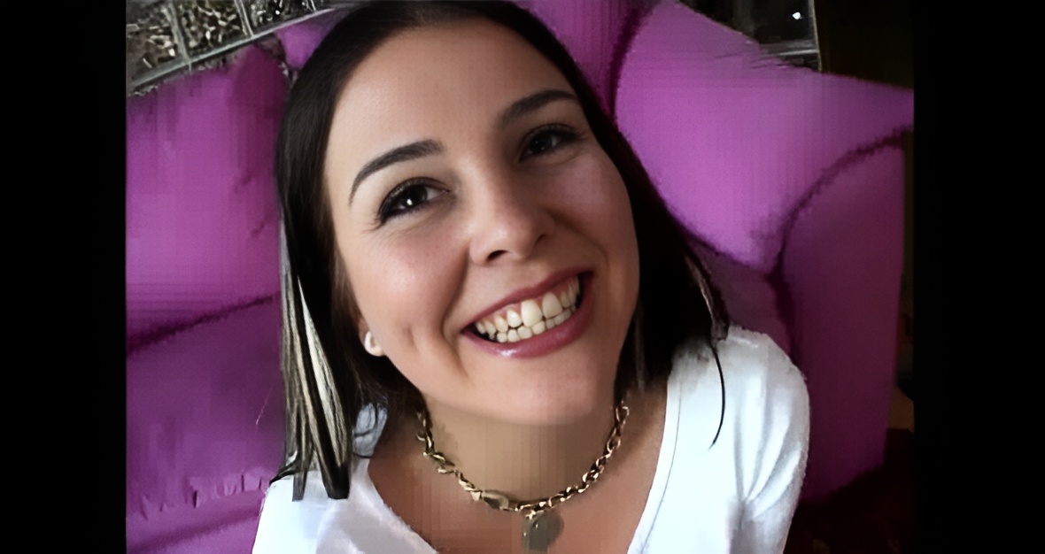 Chubby Brunette With Nice Tits Takes It In All Holes