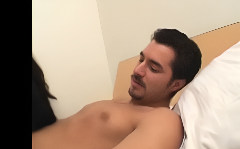Hot Sexy Arab MILF