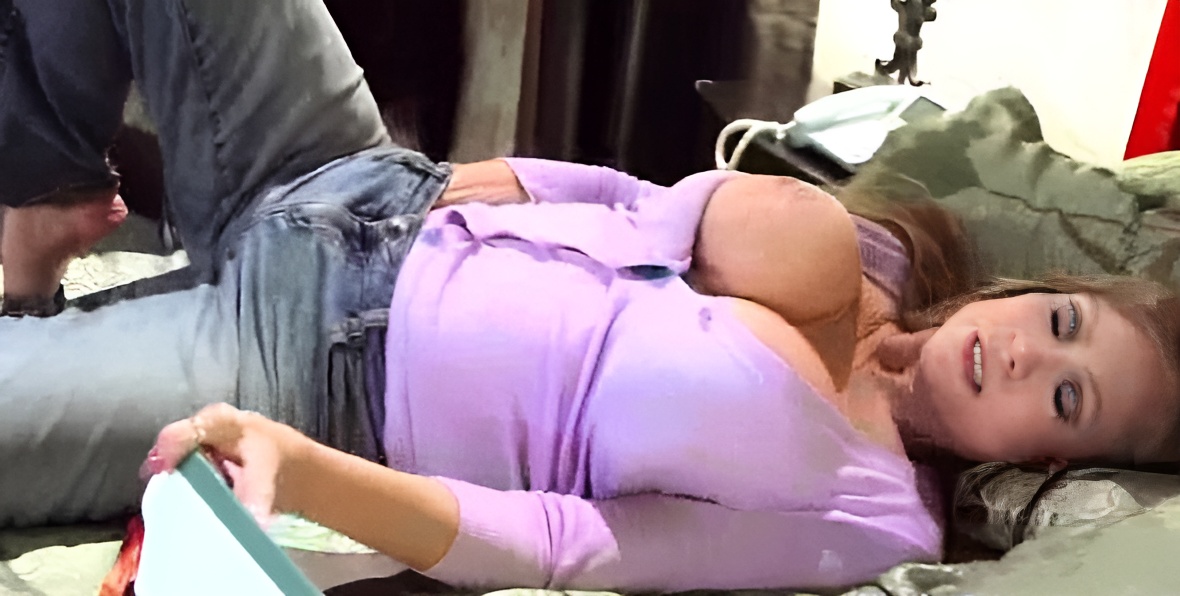 Mature Wife With Round Big Tits Love Sex On Tape (darla crane) movie-08