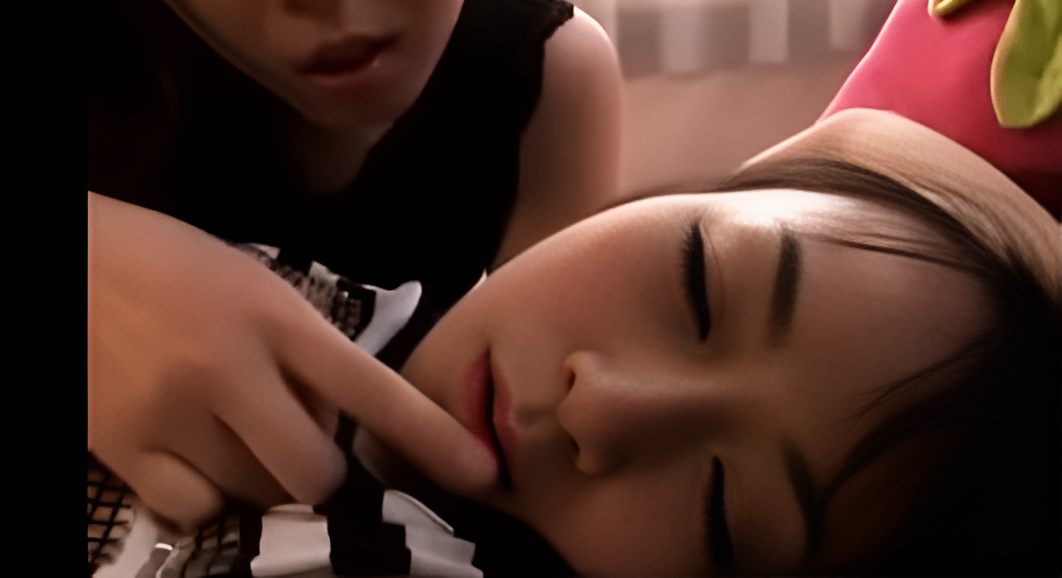 Lesbian seduction japanese