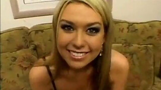 Babe Tiffany Rayne gets an anal