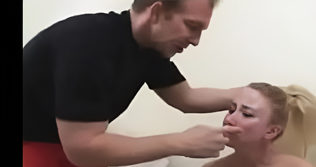 Brandon Iron.submissive girl...hard