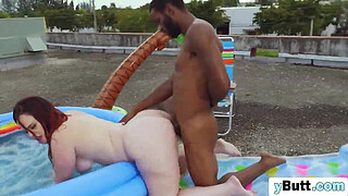 Fat pussy babe loves outdoor sex BBC