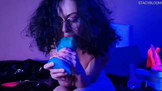 Horny Girl Fucks Herself With Huge Dildos And Orgasms - Prolapse