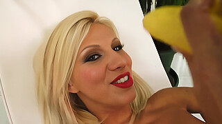 Gonzo fisting with Clara G and on Fist Flush