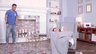 I Fucked Her Finally - Cutie caresses her boyfriend from head to toes