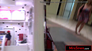 Slutwife Public Mall Flashing and Fisting