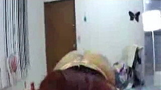 I received with a spectacular blowjob to my young lover, while my husband works I behave like a whore in my house!