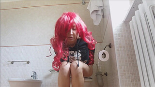 my step sister is really a dirty girl .. she pee on the ground and then ... so goog