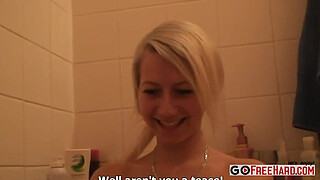 Czech Amateur blonde fucking her boyfriend and taking facial cumshot