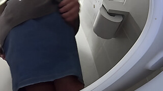 Japanese babes filmed pee