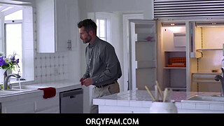 OrgyFam - Big Ass Teen Stepdaughter Haley Spades Fucked By Stepdad