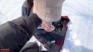 Asian Lululemon Fitness Girl Fucked Warm in -20°C