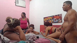 Family Sex - 0% pussy