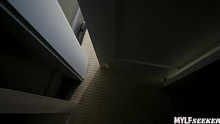 I Really Like Blonde MILFs