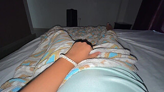 I love fingering myself in the morning before I go to college