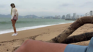 I see you jerking off to me and I want to help you cum! - Cock flashing on public beach