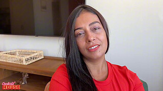 Threesome with unfaithful bride releasing all holes