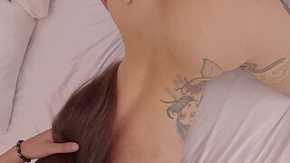 Two Big Cock Studs Fucking Fit Milf Ciren Verde