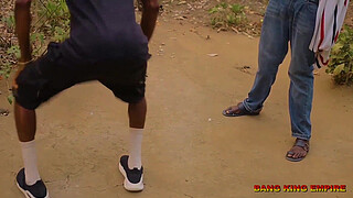 BBW CLOE UP BANG WITH STEP MOTHER IN THE BATHROOM WHILE WATER SPLASHING - Try this style and enjoy like crazy