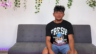 Having sex with a fan i met on social media