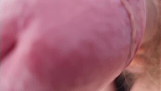 AMATEUR PUBLIC CUMSHOT | OUTDOOR JERK OFF - HE LIKES TO SHOW OFF IN PUBLIC AND SHOW IT TO EVERYONE