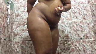 SHAVED PUSSY. READY TO BE LICKED