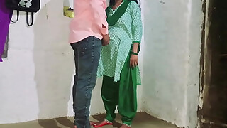 College Se aaye Stepsister pusssy fuck after class teacher