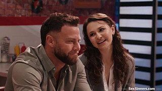 Boomer gets a public handjob from GenZ babe